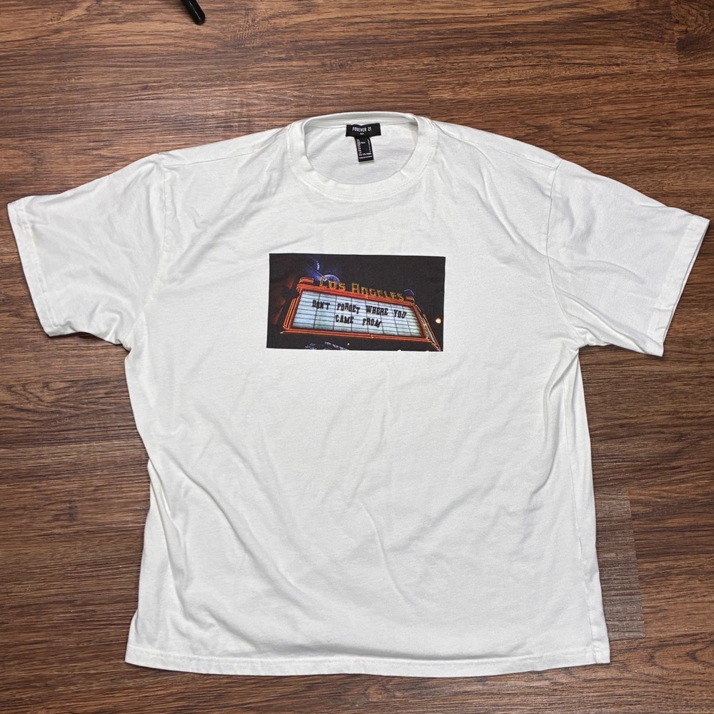 Forever 21 Graphic Tee Mens L White Excellent LA Marquee Short Sleeve T-Shirt